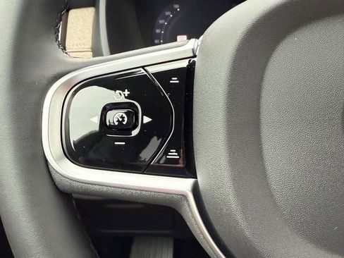 New 2026 Volvo XC90 B6 Plus w/ Protection Package Premier image 12