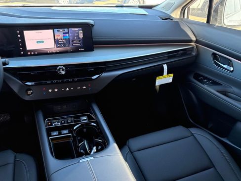 New 2026 Nissan Murano SL AWD/4WD image 13