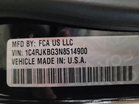 Used 2022 Jeep Grand Cherokee L Limited AWD/4WD image 33
