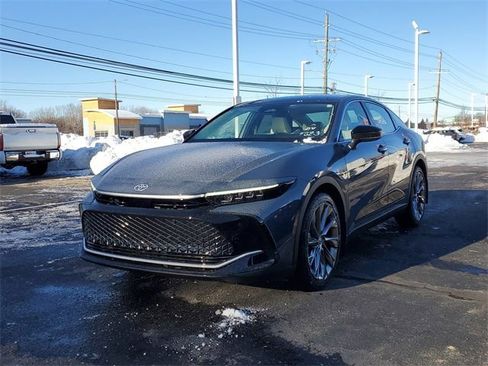 New 2026 Toyota Crown Limited image 2