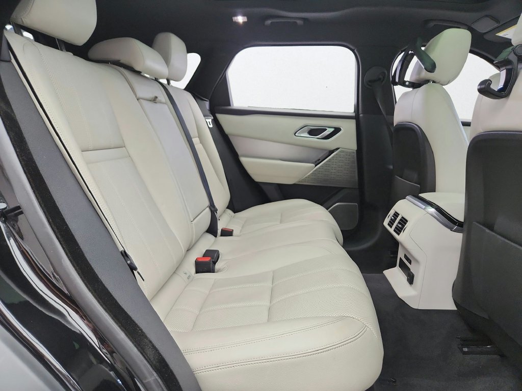 Used 2022 Land Rover Range Rover Velar R-Dynamic S AWD/4WD image 35