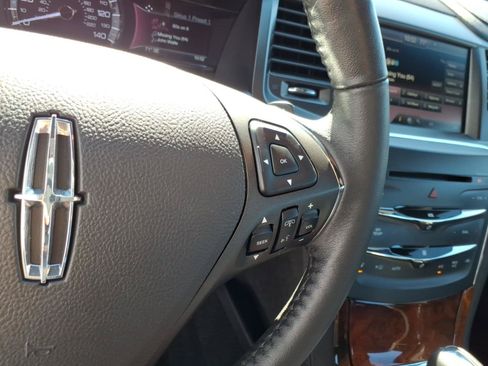 Used 2015 Lincoln MKS w/ Equipment Group 101A FWD image 19