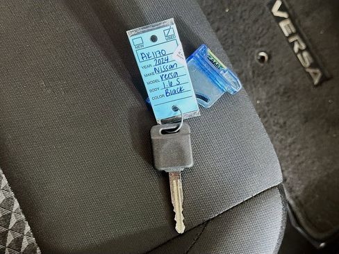 Used 2024 Nissan Versa S w/ Trunk Package FWD image 30