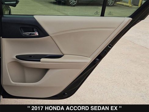 Used 2017 Honda Accord EX image 27