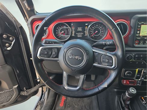 Used 2020 Jeep Gladiator Rubicon AWD/4WD image 11