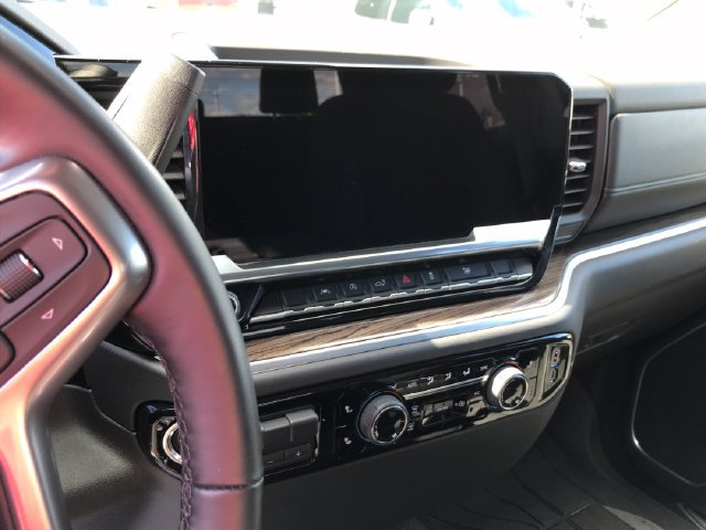 Used 2026 Chevrolet Silverado 1500 RST w/ RST Select Package AWD/4WD image 36