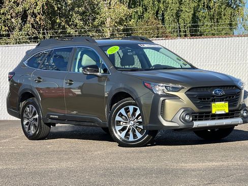 Used 2024 Subaru Outback Limited image 2