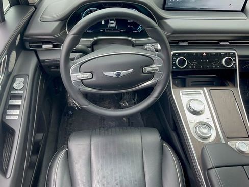 Used 2023 Genesis GV80 2.5T w/ Prestige 20" Package image 15