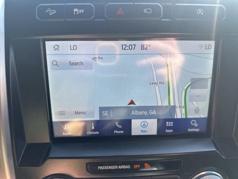 Used 2020 Ford F150 Platinum w/ Equipment Group 701A Luxury image 28