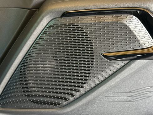 Used 2026 Chevrolet Silverado EV LT AWD/4WD image 22