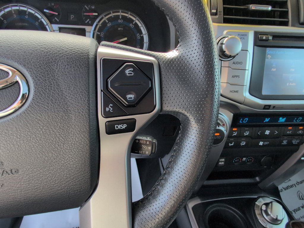Used 2017 Toyota 4Runner Limited AWD/4WD image 27