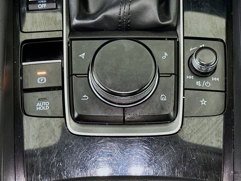 Used 2024 MAZDA MAZDA3 s image 26