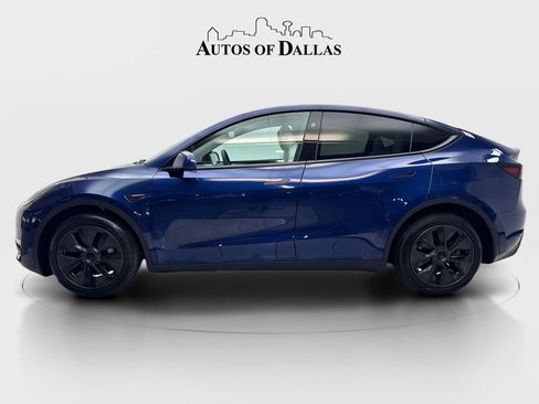Used 2024 Tesla Model Y Long Range AWD/4WD image 5