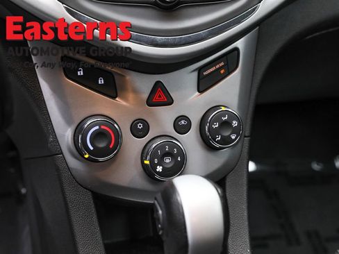 Used 2019 Chevrolet Sonic LT image 19