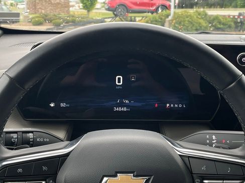 Used 2025 Chevrolet Equinox LT w/ Convenience Package II image 15