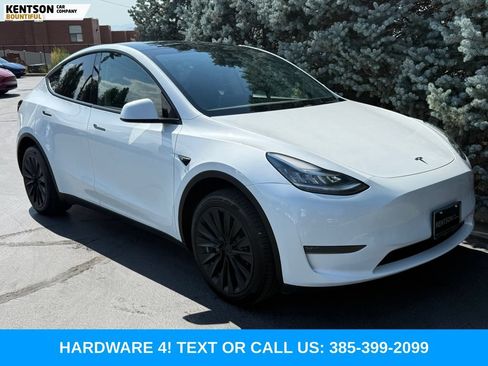 Used 2023 Tesla Model Y Long Range AWD/4WD image 12