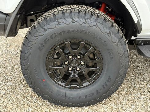 New 2025 Ford Bronco Raptor w/ Interior Carbon Fiber Pack image 4
