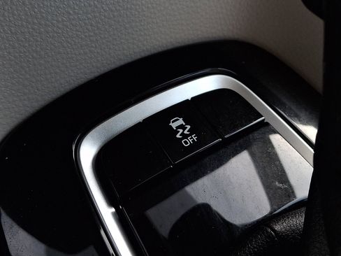 Used 2023 Toyota Corolla LE w/ Carpet Mat Package (TMS) image 23