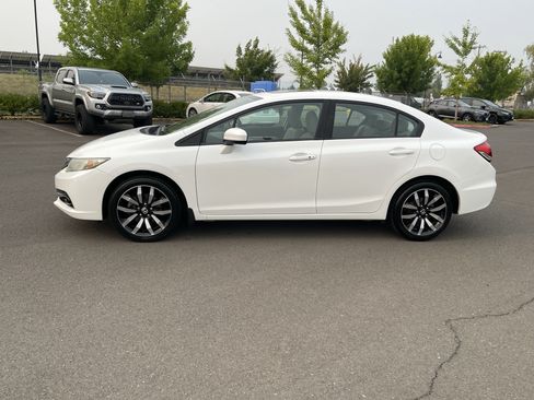 Used 2015 Honda Civic EX-L image 2