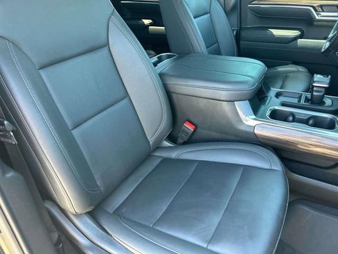 Certified 2025 Chevrolet Silverado 1500 LT w/ Z71 Off-Road Package AWD/4WD image 25