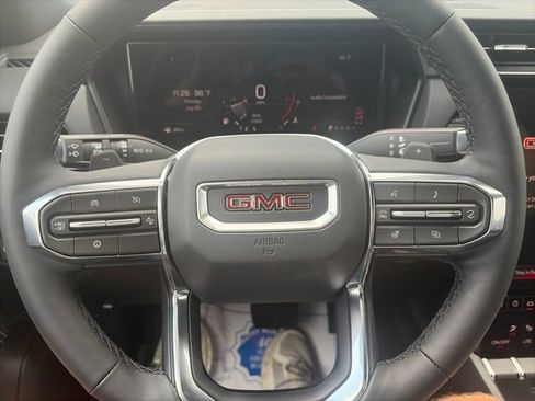 New 2027 GMC Terrain Elevation w/ LPO, Floor Liner Package FWD image 21