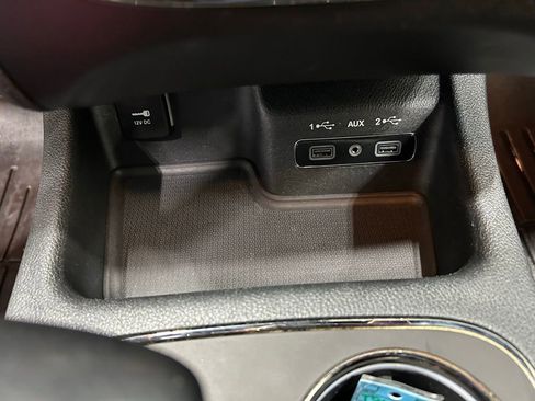 Used 2020 Dodge Durango SRT w/ Technology Group AWD/4WD image 25