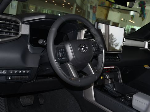 New 2026 Toyota Tundra Limited AWD/4WD image 3
