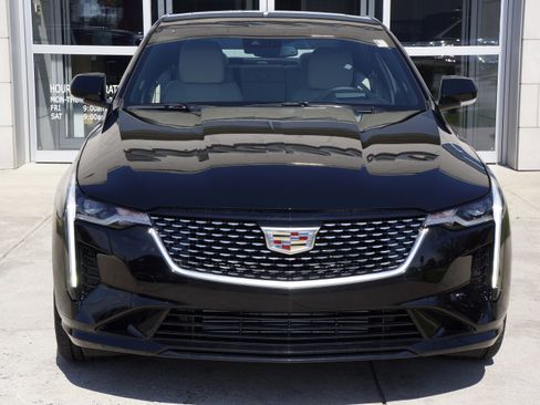 Used 2021 Cadillac CT4 Premium Luxury image 14