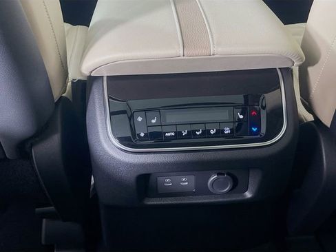 New 2026 Nissan Armada Platinum image 16