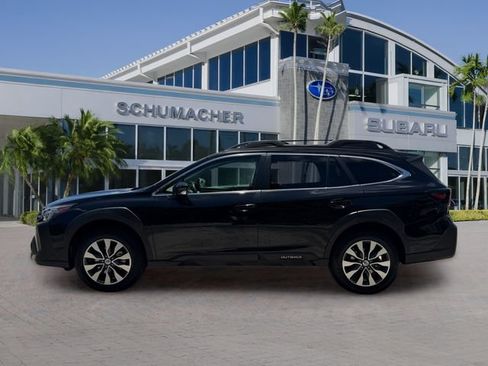 Used 2023 Subaru Outback Limited AWD/4WD image 4