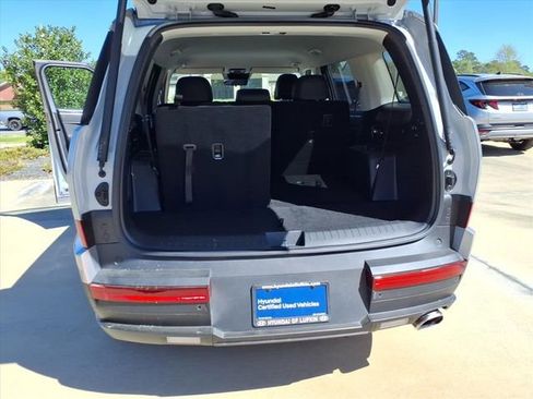 Certified 2025 Hyundai Santa Fe SEL image 17