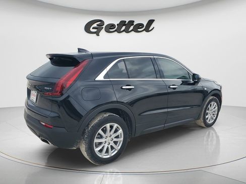 Used 2023 Cadillac XT4 Luxury image 4
