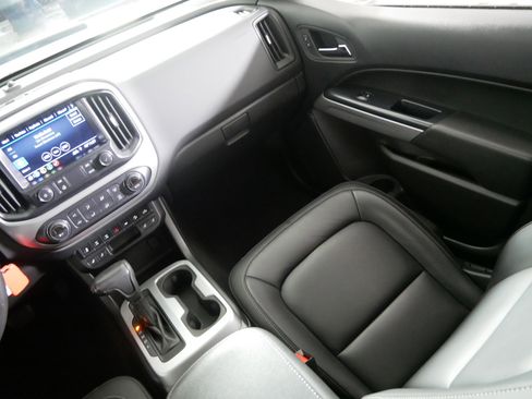 Used 2021 Chevrolet Colorado ZR2 image 11