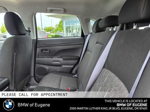 Used 2025 Mitsubishi Outlander Sport LE AWD/4WD image 20