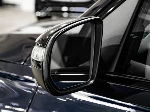 Used 2022 Mercedes-Benz GLE 350 4MATIC w/ AMG Line Exterior image 34