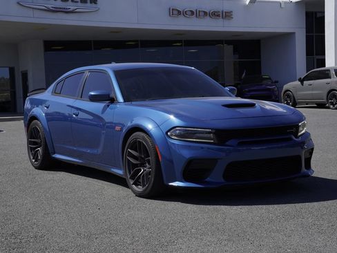 Used 2021 Dodge Charger Scat Pack RWD image 2