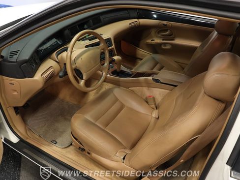 Used 1994 Lincoln Mark VIII image 4