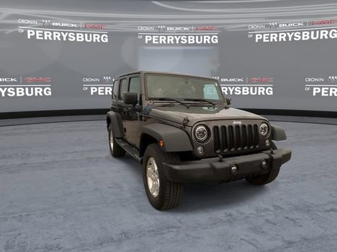 Used 2017 Jeep Wrangler Unlimited Sport w/ Quick Order Package 24S AWD/4WD image 2