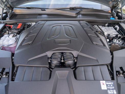 New 2026 Porsche Cayenne GTS image 28