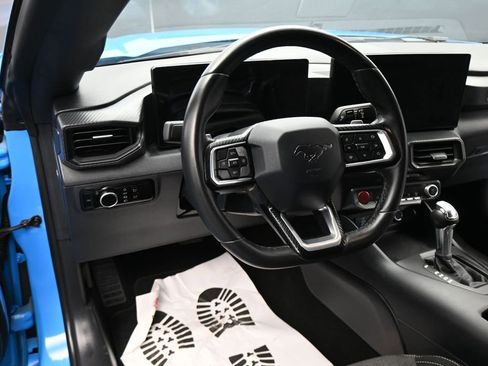 Used 2024 Ford Mustang GT RWD image 16