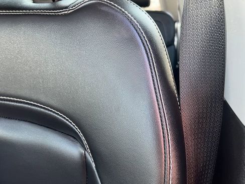 Used 2023 Jeep Grand Cherokee Limited w/ Trailer Tow Prep Group (B) image 14