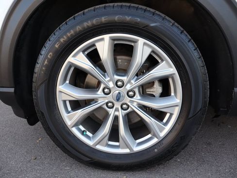 Used 2020 Ford Explorer Limited AWD/4WD image 43
