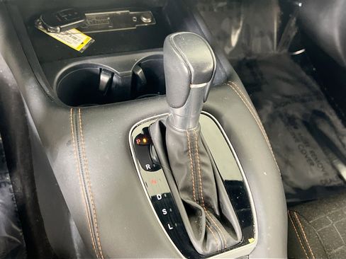 Used 2023 Honda HR-V Sport image 16