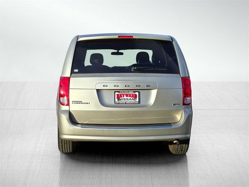 Used 2015 Dodge Grand Caravan SE w/ Quick Order Package 29E SE image 5