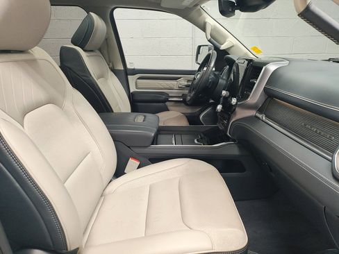 Used 2022 RAM 1500 Limited image 7
