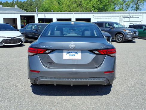 Used 2024 Nissan Sentra SV FWD image 24