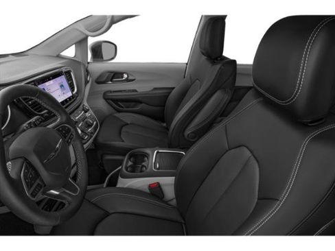 Used 2023 Chrysler Pacifica Limited w/ S Appearance Package FWD image 12