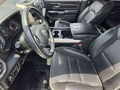 Used 2022 RAM 1500 Laramie AWD/4WD image 10