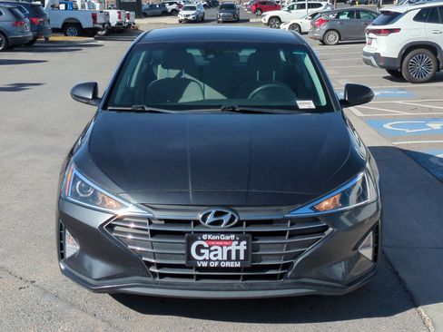 Used 2020 Hyundai Elantra SEL image 11