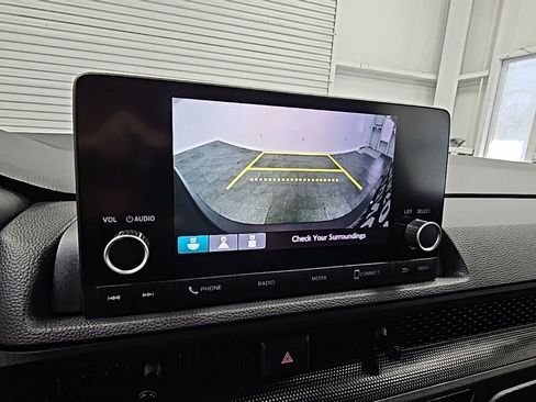 Used 2023 Honda CR-V Sport image 16